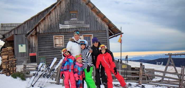 Skiurlaub im Ferienhaus: Individuelle Unterkünfte finden und dabei sparen ( Foto: Shutterstock Vladislav Gajic )