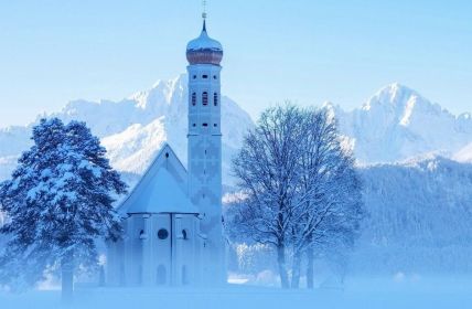 Erfolgreicher Wintertourismus im Allgäu: Statistik belegt hohe (Foto: AdobeStock - LianeM 74101774)