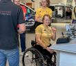 Anna-Lena Forster führt DSV-Team durch intensiven Paravan Mobilitätspark (Foto: Paravan)